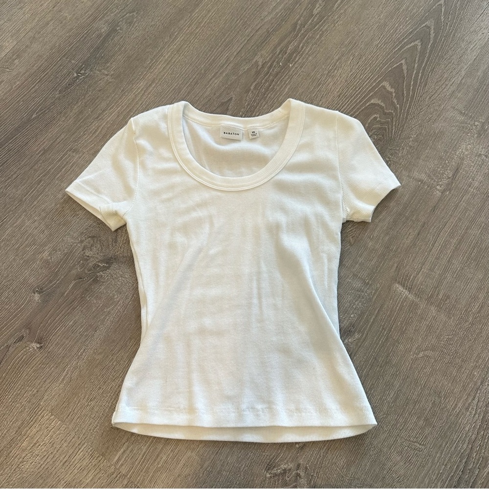 Aritzia babaton white scoop neck cotton short sleeve top Size XS